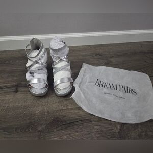 Dream Pairs Girls Silver Wedge Sandals Size 5 NEW